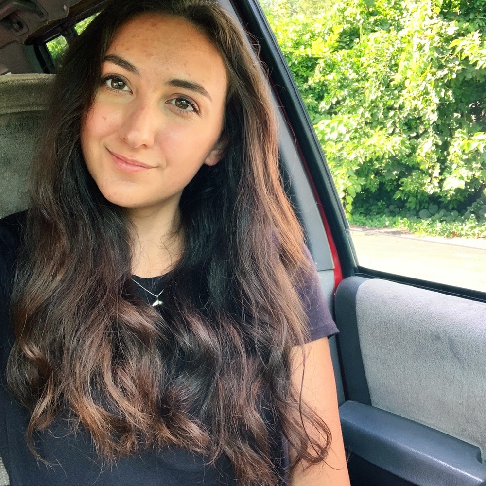 Meet your Posher, Vicky lee